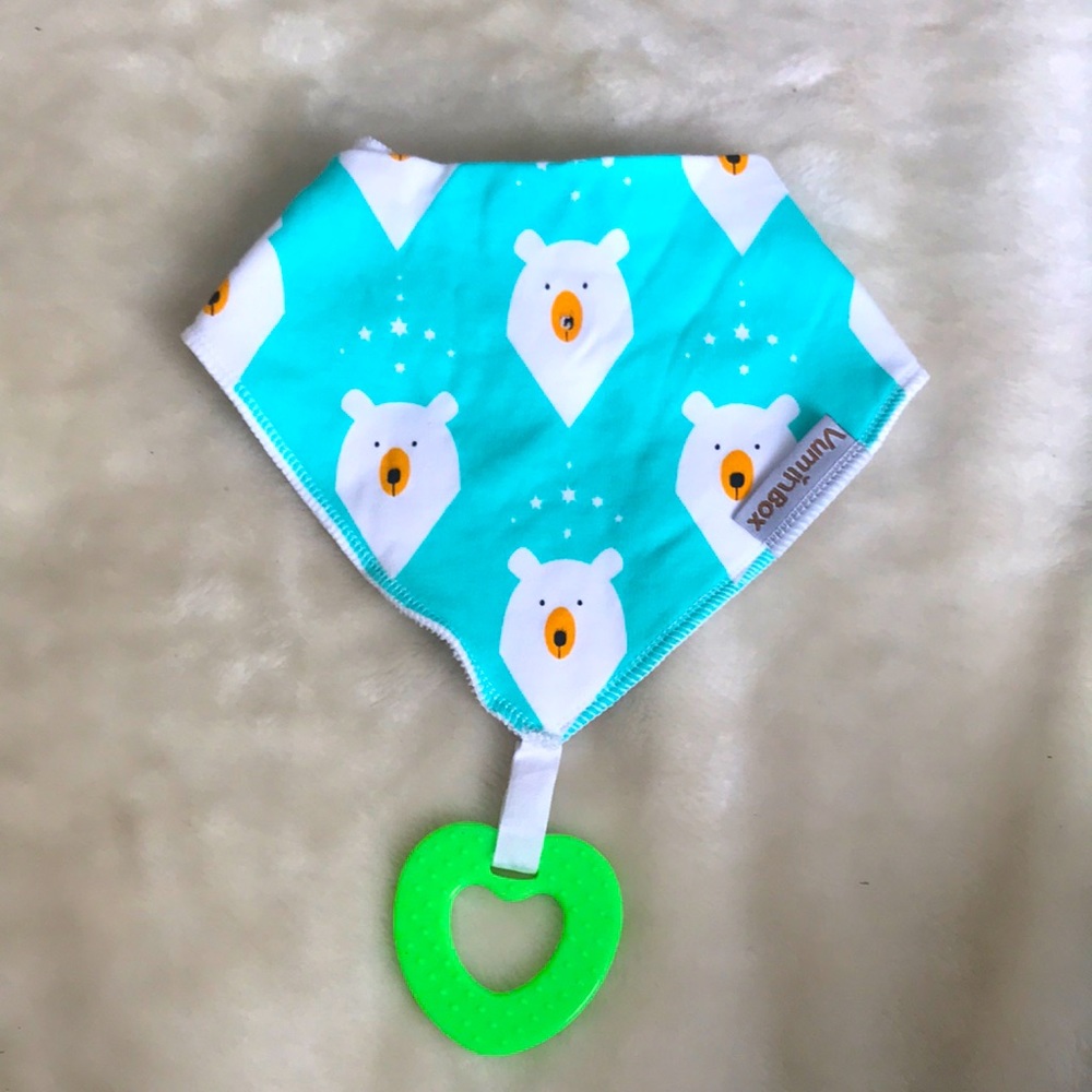 VuminBox teething bibs
